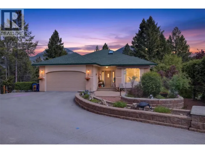 27 - 640 Upper Lakeview Road, Invermere