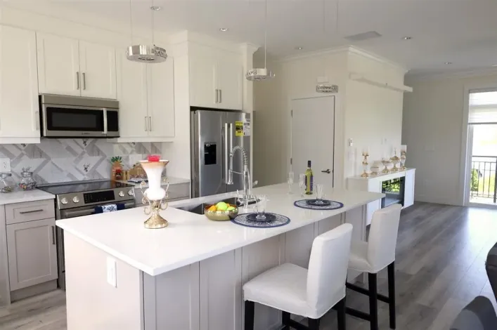27 8181 135A STREET, Surrey