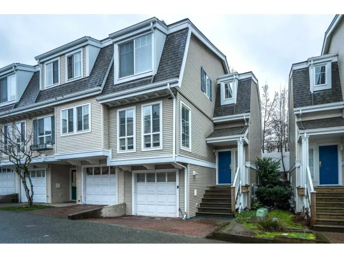 27 8890 WALNUT GROVE DRIVE, Langley