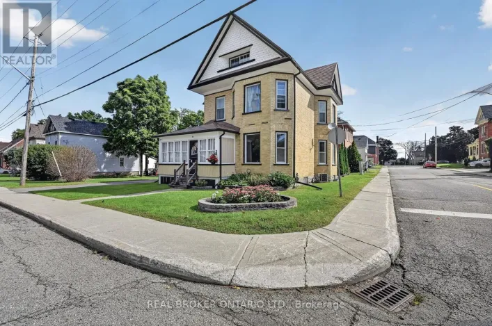 27 ABEL STREET, Smiths Falls