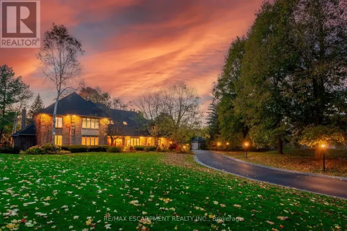 27 BLACKBERRY PLACE, Hamilton