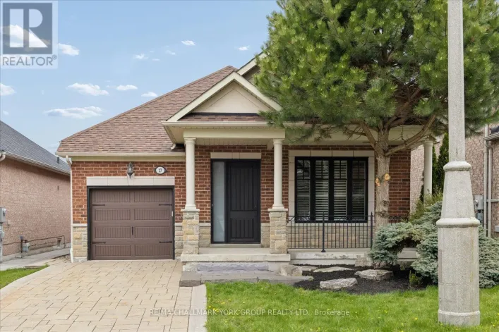 27 BUTTERWOOD LANE, Whitchurch-Stouffville