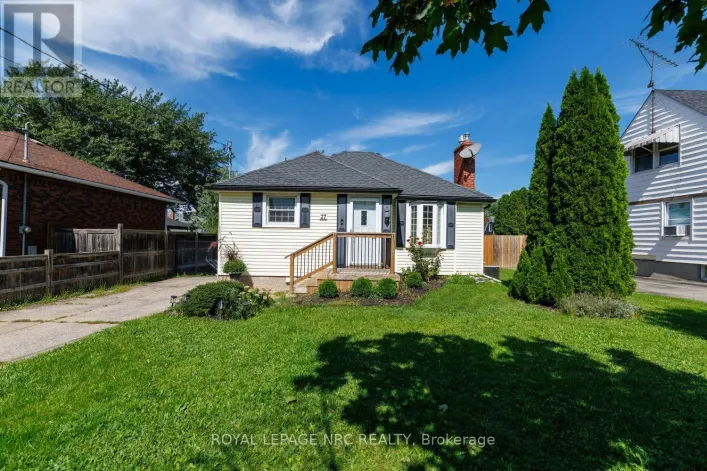 House for sale: 27 CEDARDALE AVENUE, St. Catharines