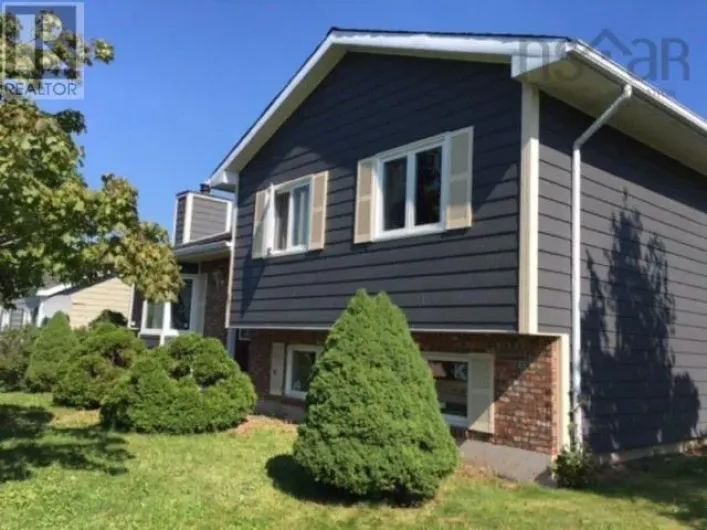 27 CENTENNIAL DRIVE, Antigonish