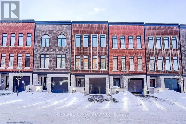 27 CHESTNUT COURT, Aurora