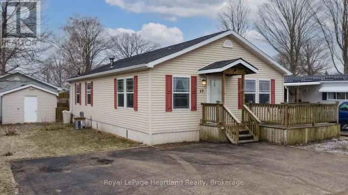 27 CHEYENNE LANE, Ashfield-Colborne-Wawanosh