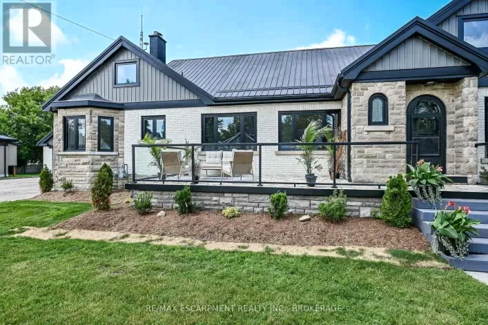 House for sale: 27 CHURCH STREET E, Norfolk