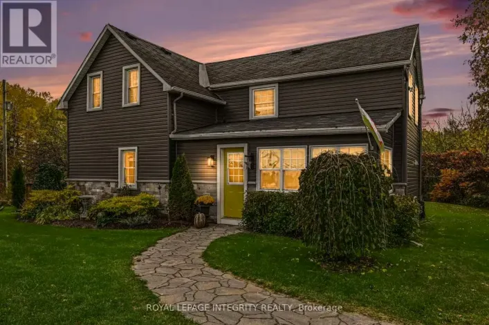 27 COBUS ROAD, Renfrew