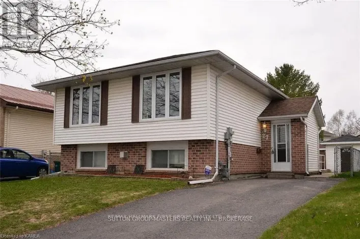 27 DAUPHIN AVENUE, Kingston