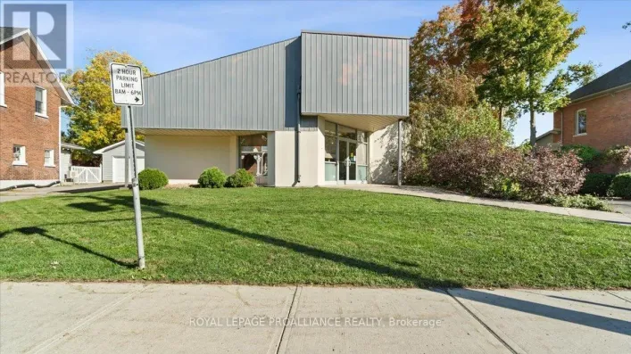 27 DOXSEE AVENUE N, Trent Hills