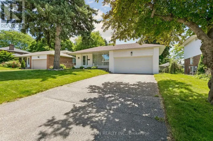 27 ELFINDALE CRESCENT, Toronto