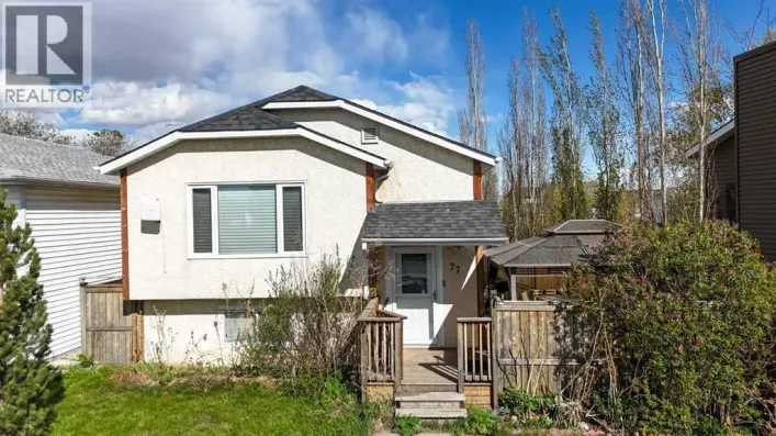 27 Erin Grove Court SE, Calgary