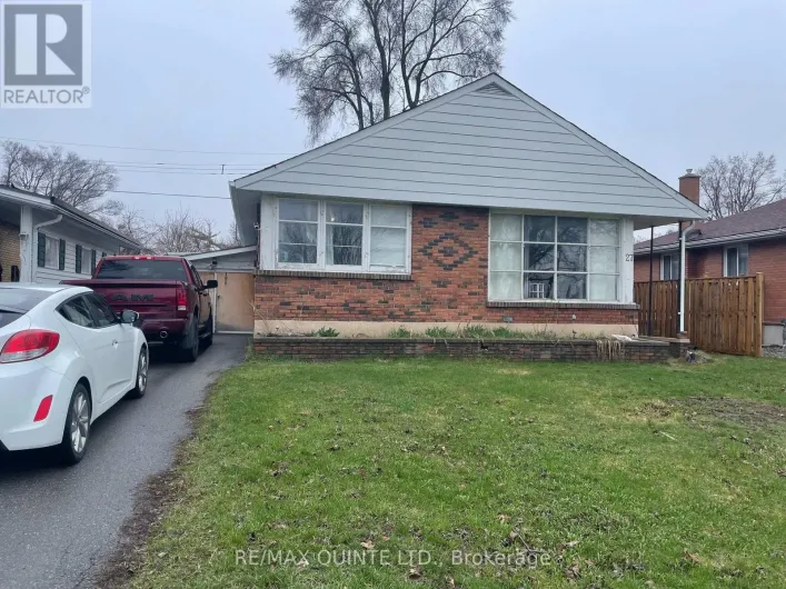 27 FIRST AVENUE, Quinte West