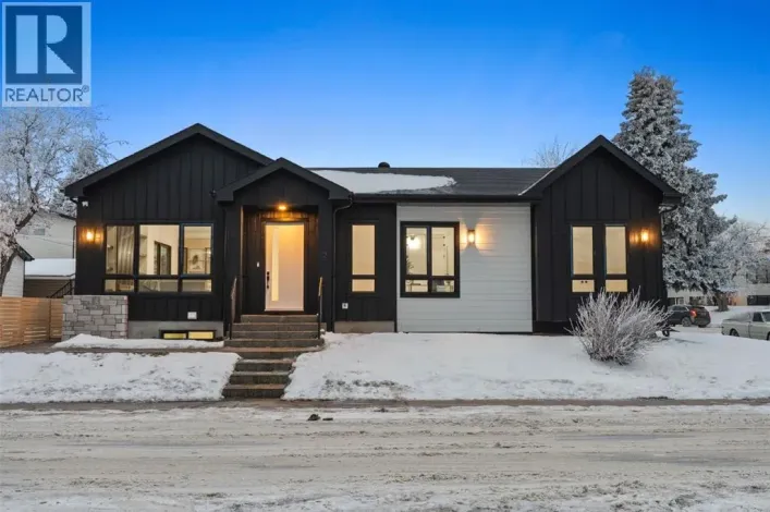 27 Glacier Drive SW, Calgary