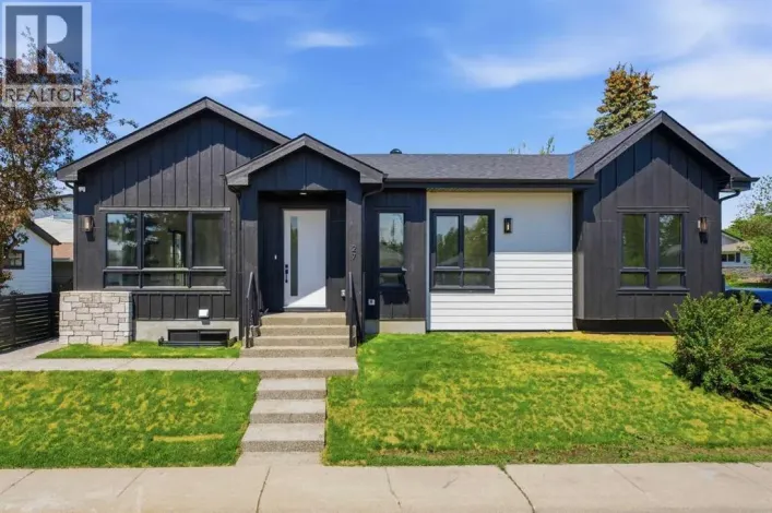 27 Glacier Drive SW, Calgary