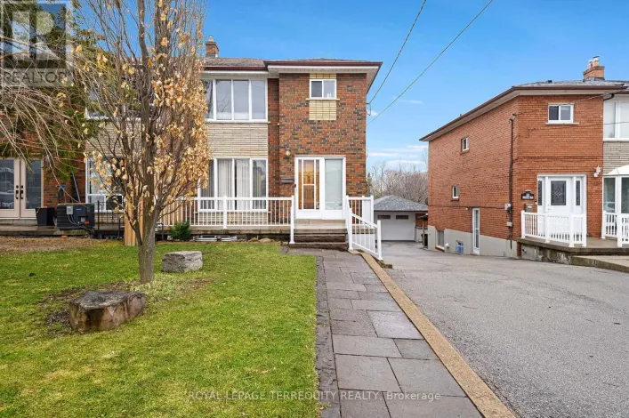 27 GOTHAM COURT, Toronto