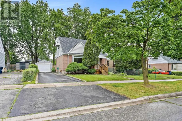 27 HATFIELD CRESCENT, Toronto