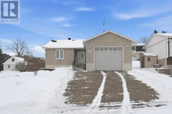 27 IVY AVENUE, Renfrew