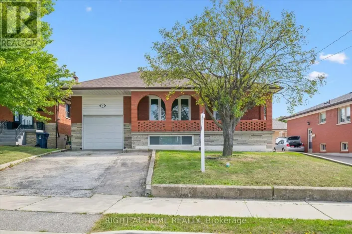 27 JOCADA ROAD, Toronto