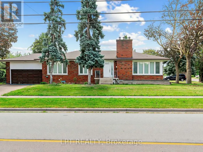 27 KINGSVIEW BOULEVARD, Toronto