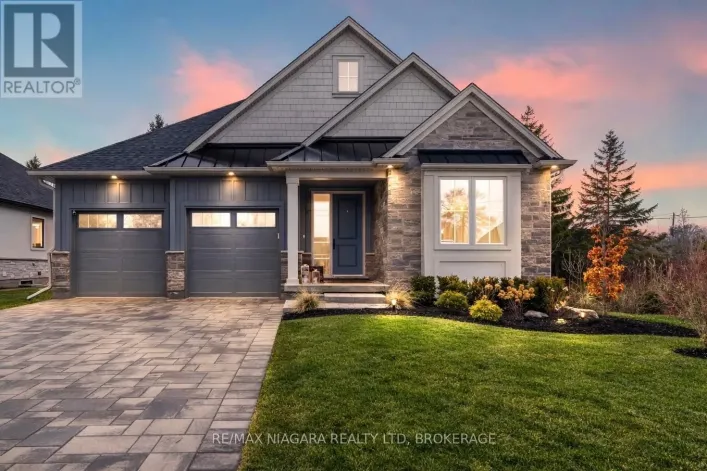 27 MAPLE LEAF AVENUE S, Fort Erie