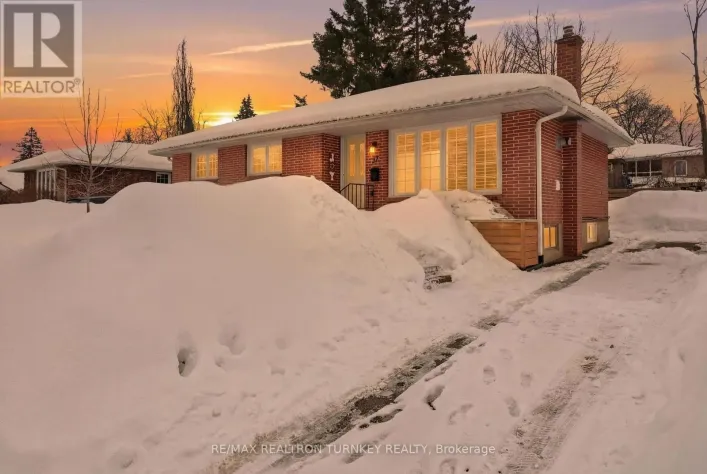 27 MARION CRESCENT, Barrie