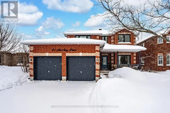 27 MCAVOY DRIVE, Barrie