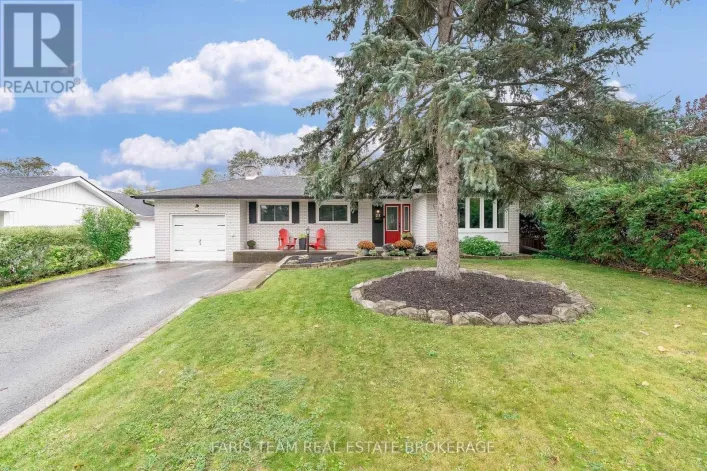 27 OTTAWAY AVENUE, Barrie