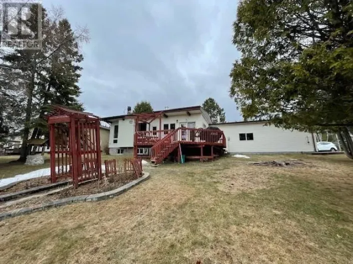 27 PARKER POINT LOOP ROAD, Kenora Remote Area