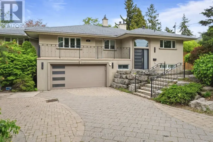 27 PRINCESS ANNE CRESCENT, Toronto