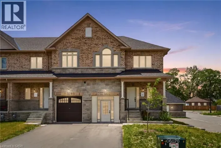 27 RAINEY Drive, East Luther