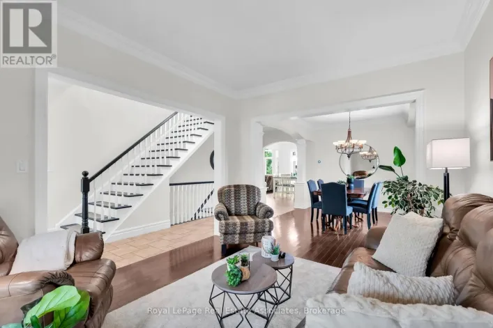 27 RENNIE STREET, Halton Hills
