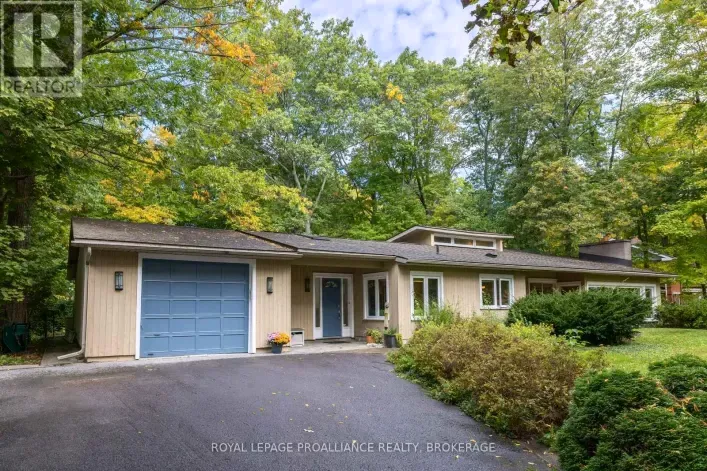 27 RIVERSIDE DRIVE, Kingston)