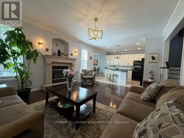 27 ROCKING HORSE STREET, Markham