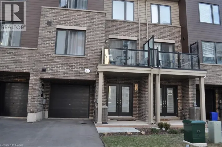 27 ROXANNE Drive, Hamilton