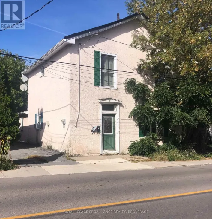 27 STEPHEN STREET, Kingston