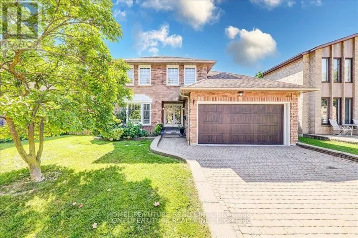27 SUGARBUSH SQUARE, Toronto