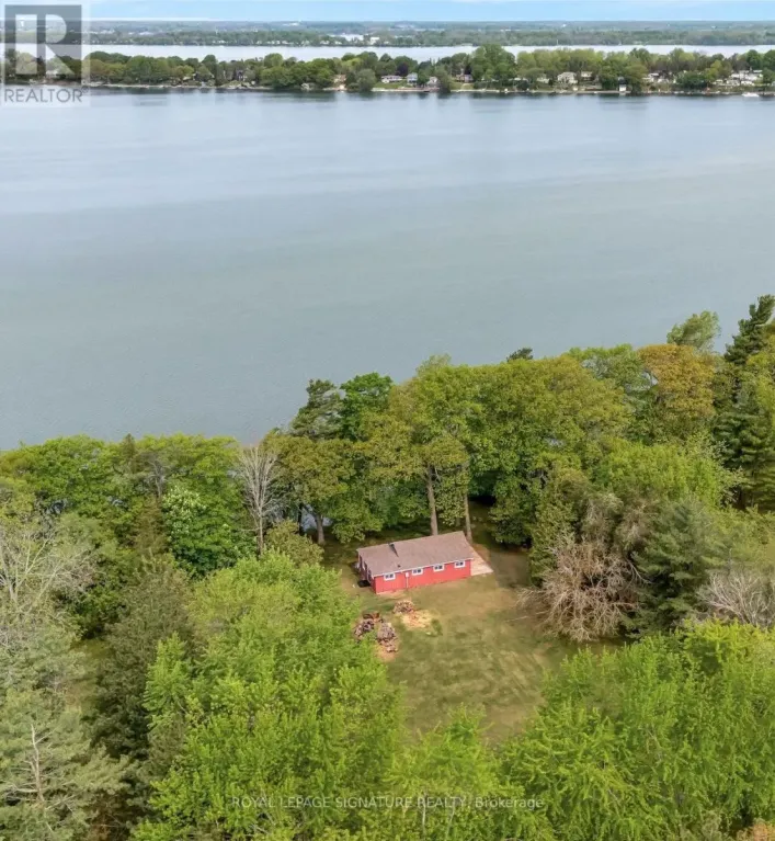 27 THRUSH LANE, Prince Edward County