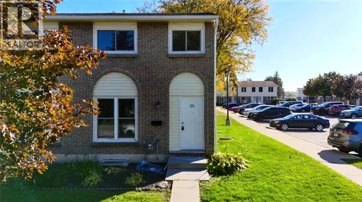 27 TURNER DRIVE Unit# 25, Sarnia