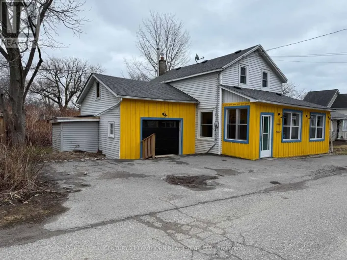 27 WEST STREET, Prince Edward County