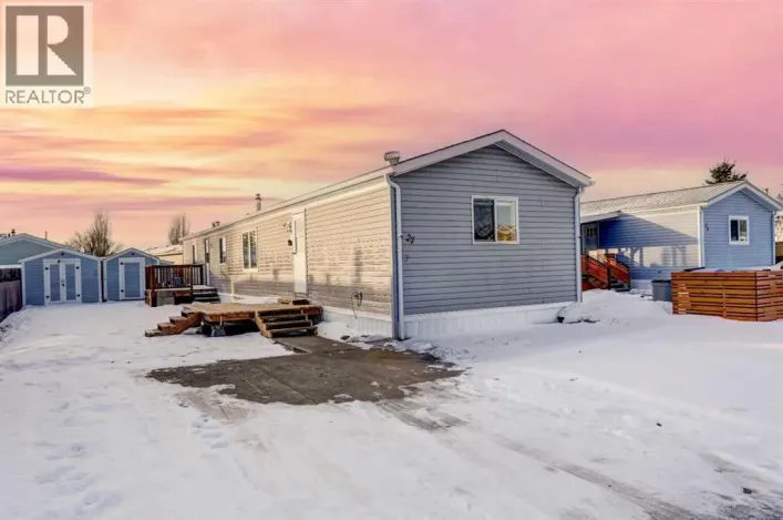 27 Westover Crescent W, Claresholm