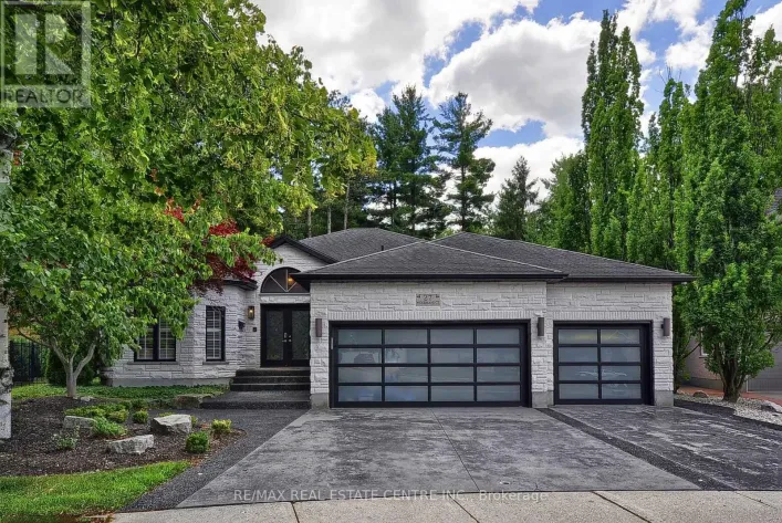 27 WOODMANS COURT, Kitchener