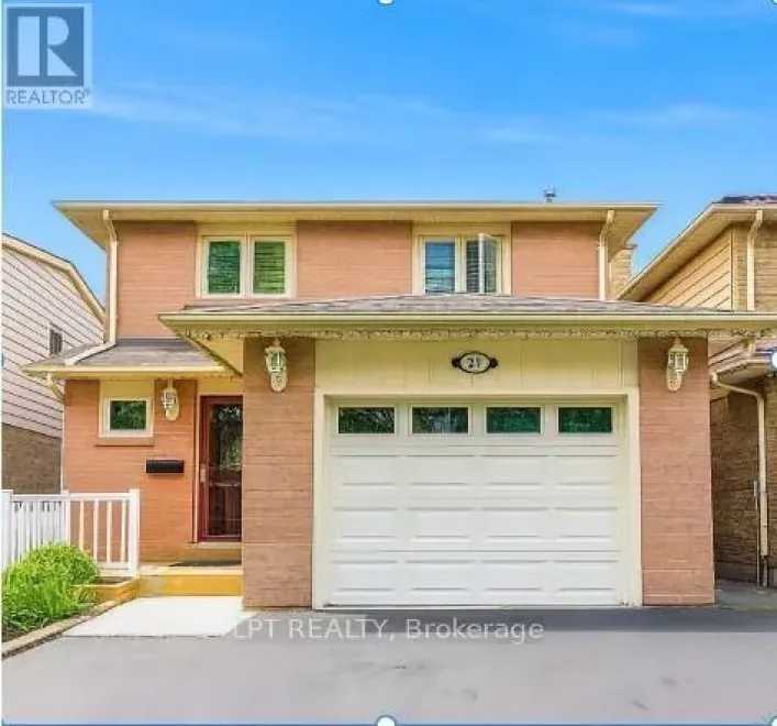 27 WOODSVIEW AVENUE, Toronto