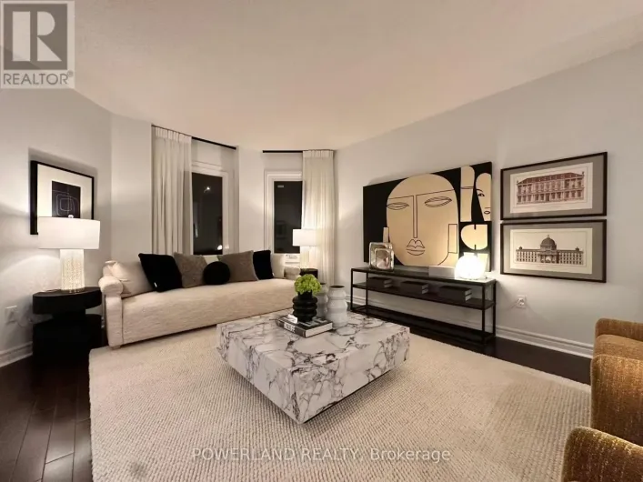 270 BERNARD AVENUE, Richmond Hill