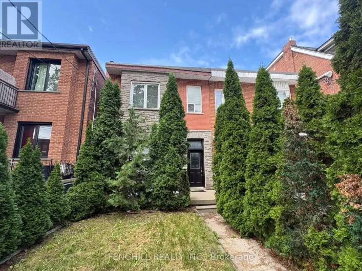 270 CLINTON (BSMT) STREET, Toronto