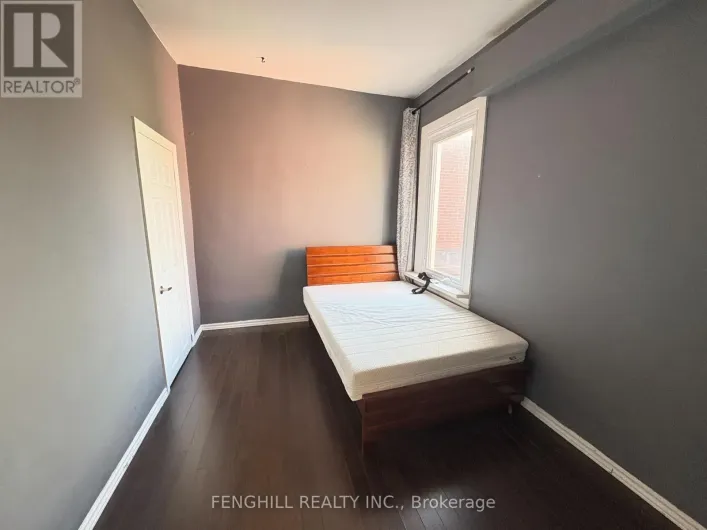 270 CLINTON (UPPER LEVEL) STREET, Toronto