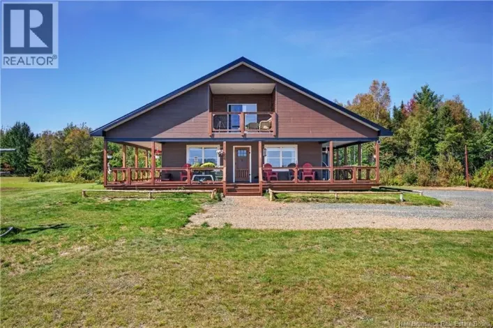 House for sale: 270 Oak Point Road, Oak Point