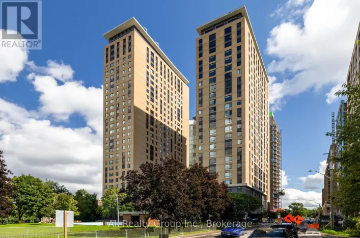2701 - 105 CHAMPAGNE AVENUE S, Ottawa