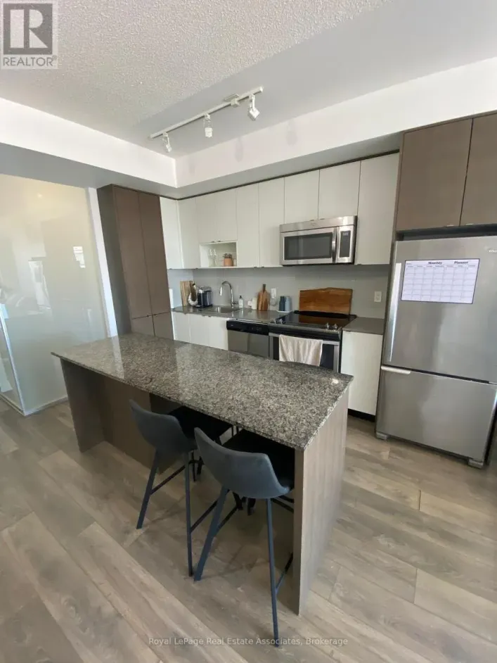 2701 - 9 VALHALLA INN ROAD, Toronto