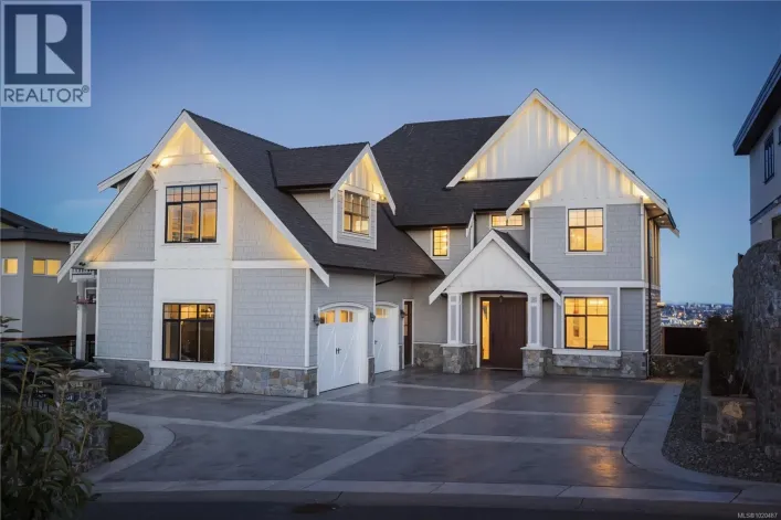 2701 Goldstone Hts, Langford